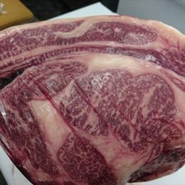 高品質　九州産黒毛和牛リブロース